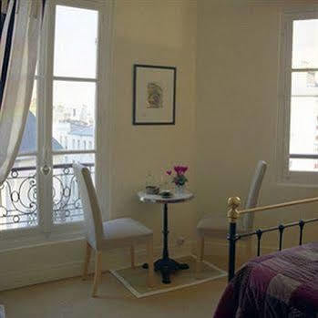 Chambres D'Hotes La Maison Hippolyte Paris Exterior photo